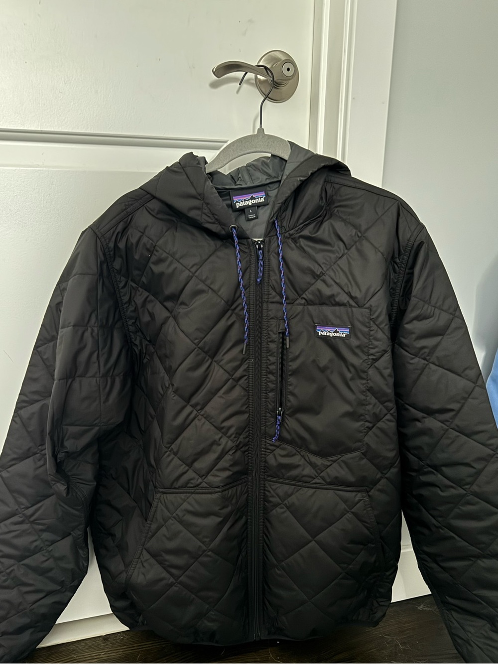 Patagonia Quilted Hooded Puffer Jacket - Black